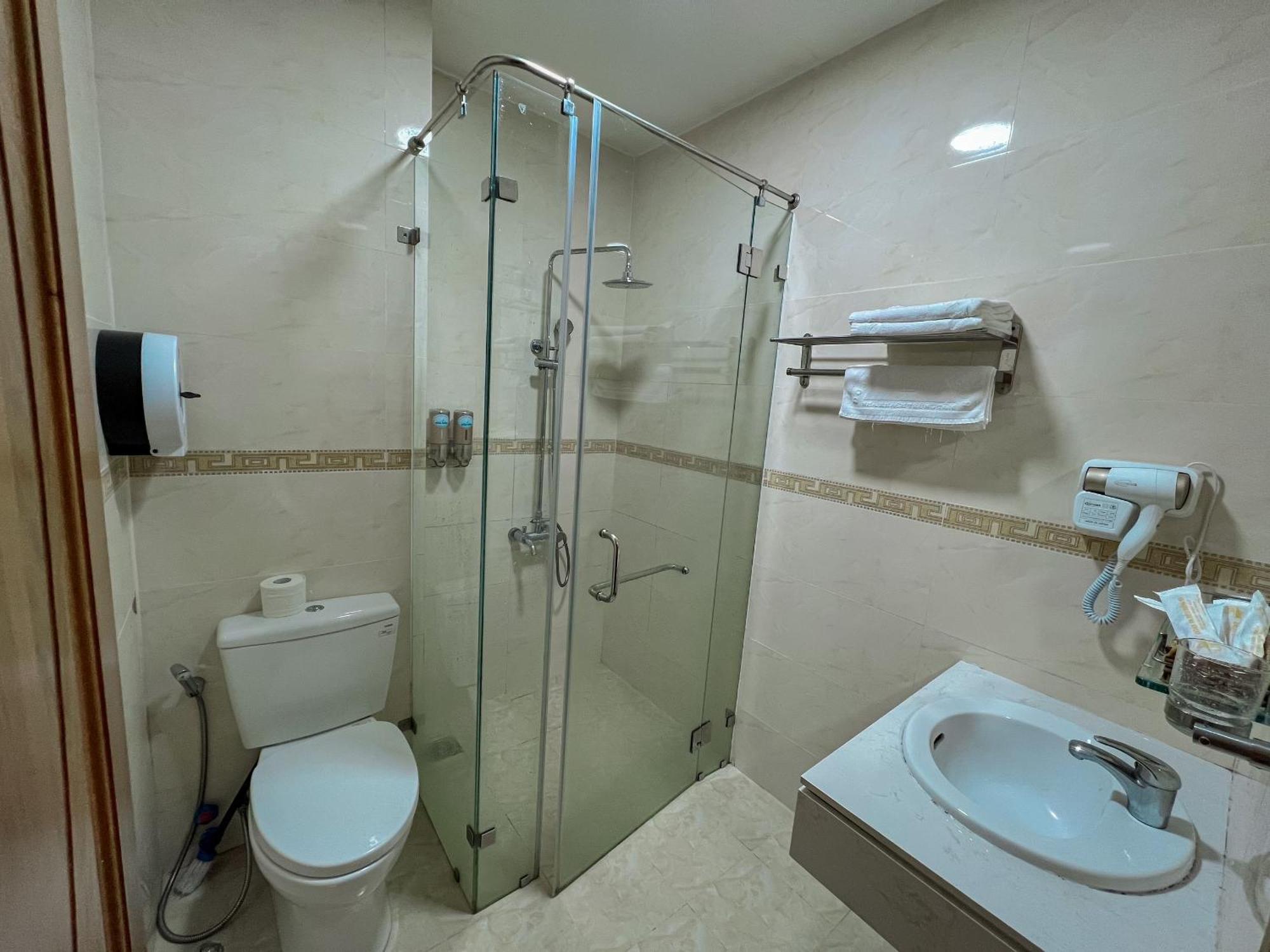 Khach San Doan 198 Da Lat Hotel Khu Chi Lang Ngoại thất bức ảnh